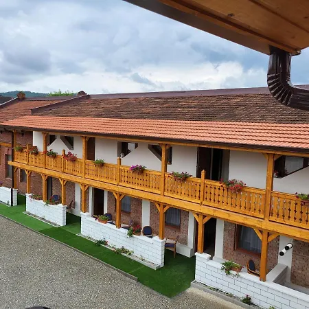 Pensiunea Hanul Huniazilor Hotel