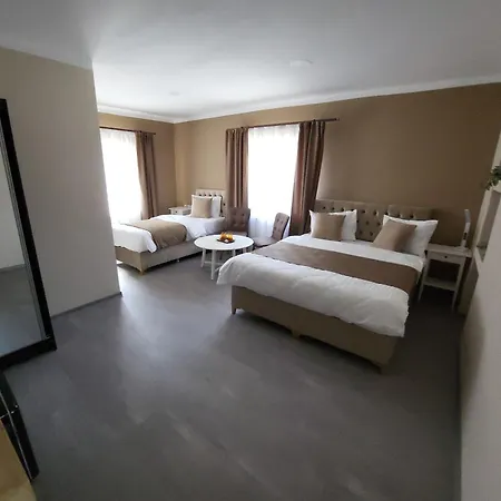 Hotel Pensiunea Hanul Huniazilor Hunedoara
