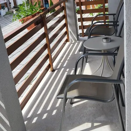 Pensiunea Hanul Huniazilor Hotel Hunedoara